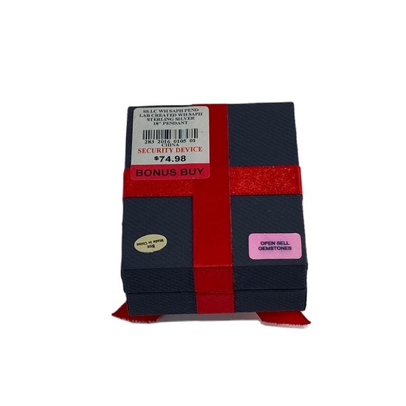 NWT Sterling Silver & White Sapphire Crucifix on 18” 925 Chain In Box 925 - Picture 4 of 6